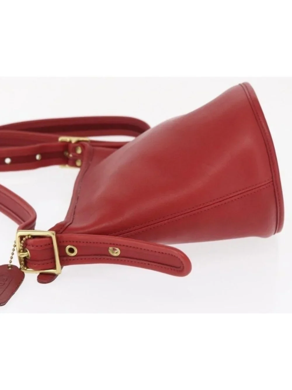 Authentic Coach Shoulder Bag Leather Red Gold